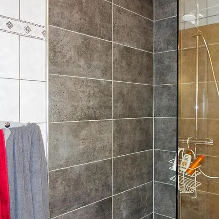 Pet Friendly In With Kitchen Appartamento Bongard